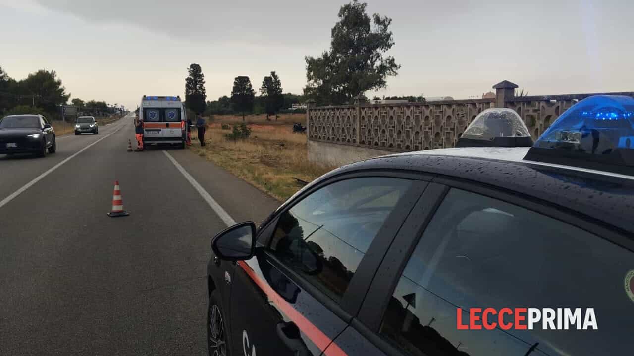 motociclista colpito da un fulmine, muore folgorato a 42 anni