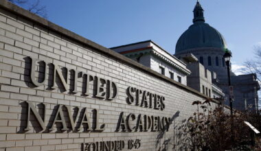 Usa, media: spari alla Us Naval Academy, feriti