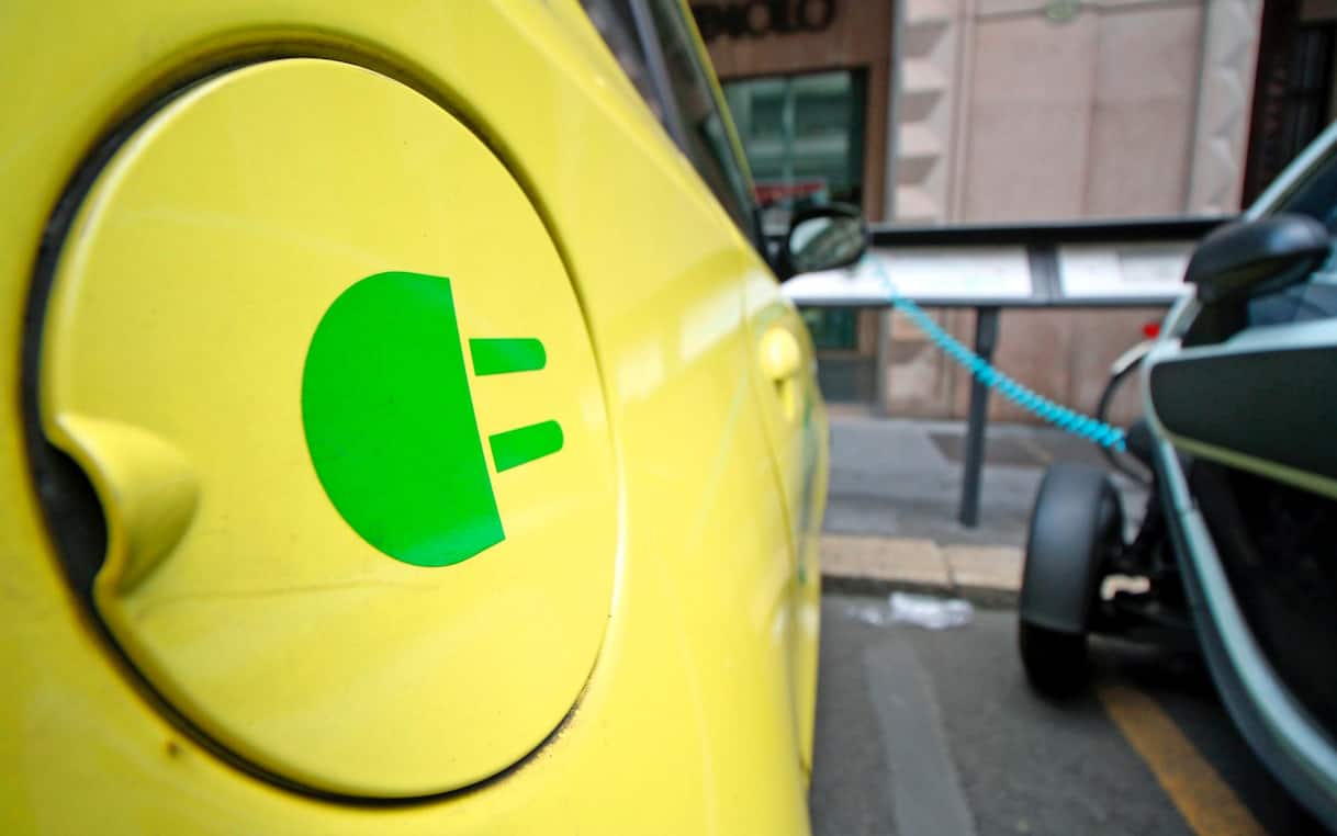 Incentivi auto elettriche 2025, domande e risposte sul decreto - Sky TG24