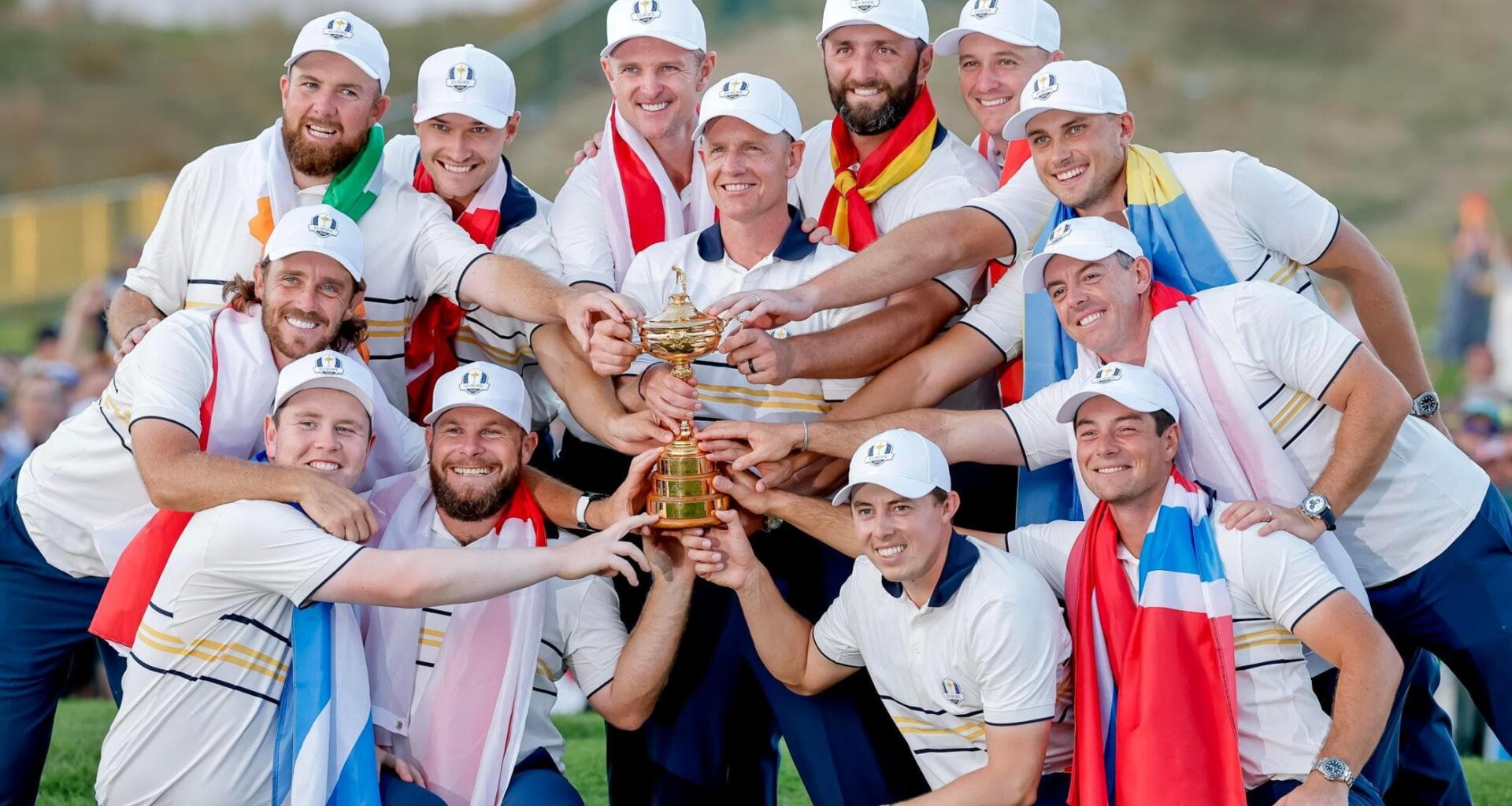 Ryder Cup, anche il golf si “trumpizza”. Boati e insulti, giocatori indignati - la Repubblica
