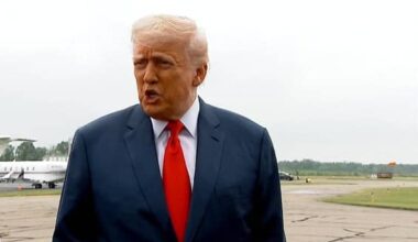 Trump, ricorso contro Jean Carroll: condanna a 83,3 milioni confermata da Corte Usa