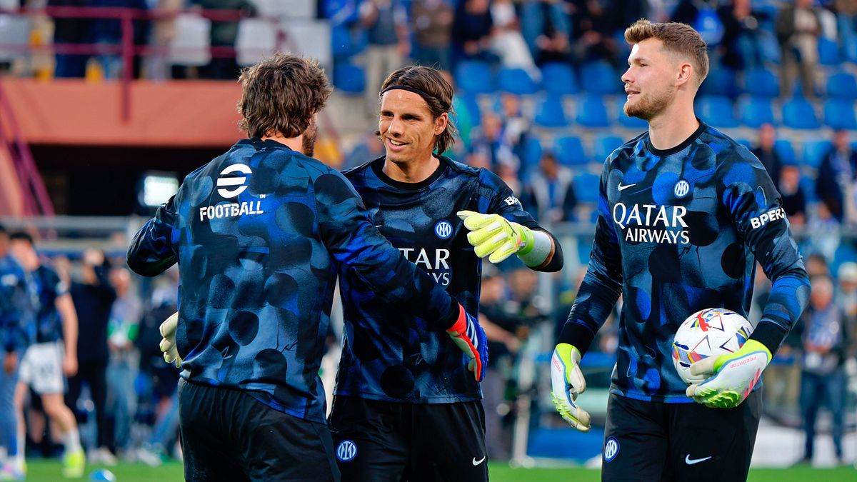 Inter, Sommer paga per tutti? Con l'Ajax si scalda Martinez 