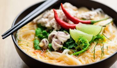 Cina, fecero pipì nella zuppa: due 17enni condannati a un maxi risarcimento - Tgcom24