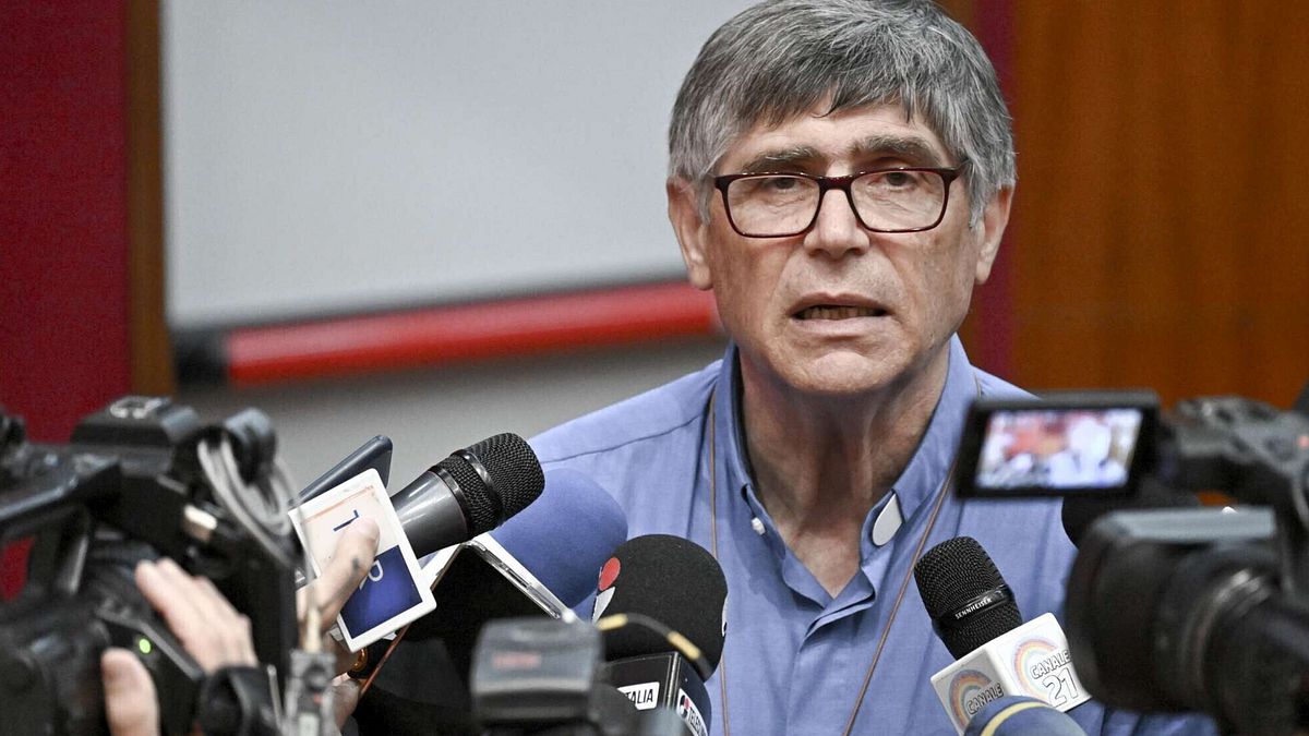 Caivano, proiettile consegnato a don Maurizio Patriciello