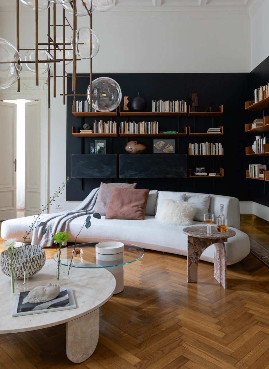 A casa di. Scenografie d’autore per cataloghi e pubblicità