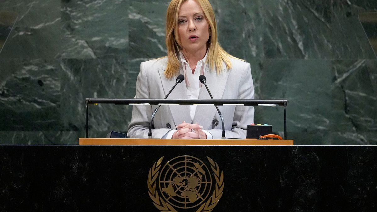 Meloni all'Assemblea Generale Onu: "Israele ha superato limite", e poi attacchi giudici su migranti