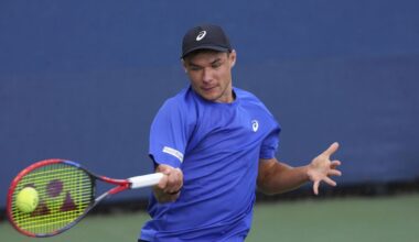 Il tennista polacco e il cappellino di cui tutti parlano: cosa è successo agli US Open