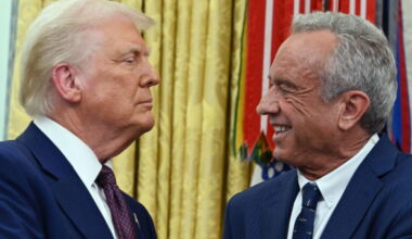 A Trump serve un vaccino contro Kennedy jr