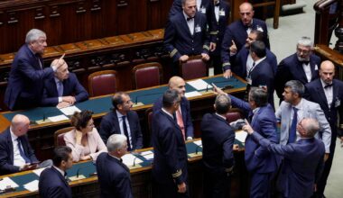 Camera, ok alla separazione delle carriere: ora passa al Senato. Bagarre in aula dopo il voto - la Repubblica