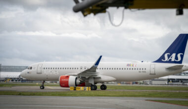 Droni sospetti a Copenaghen: aeroporto chiuso e voli dirottati | Il Fatto Quotidiano