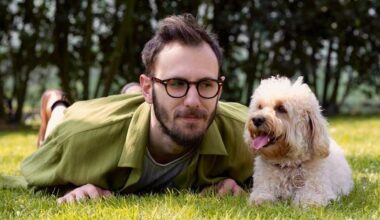 Chico, il cane star dei social protagonista di un romanzo: presentazione a Torino