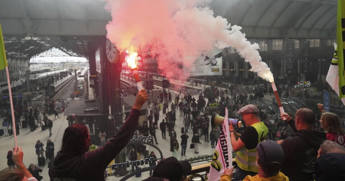 Ai francesi piace distruggere tutto inutilmente, dice Pascal Bruckner