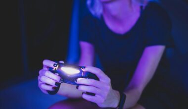 Dipendenza da videogiochi: quando i ragazzi restano intrappolati nello schermo noi adulti siamo assenti