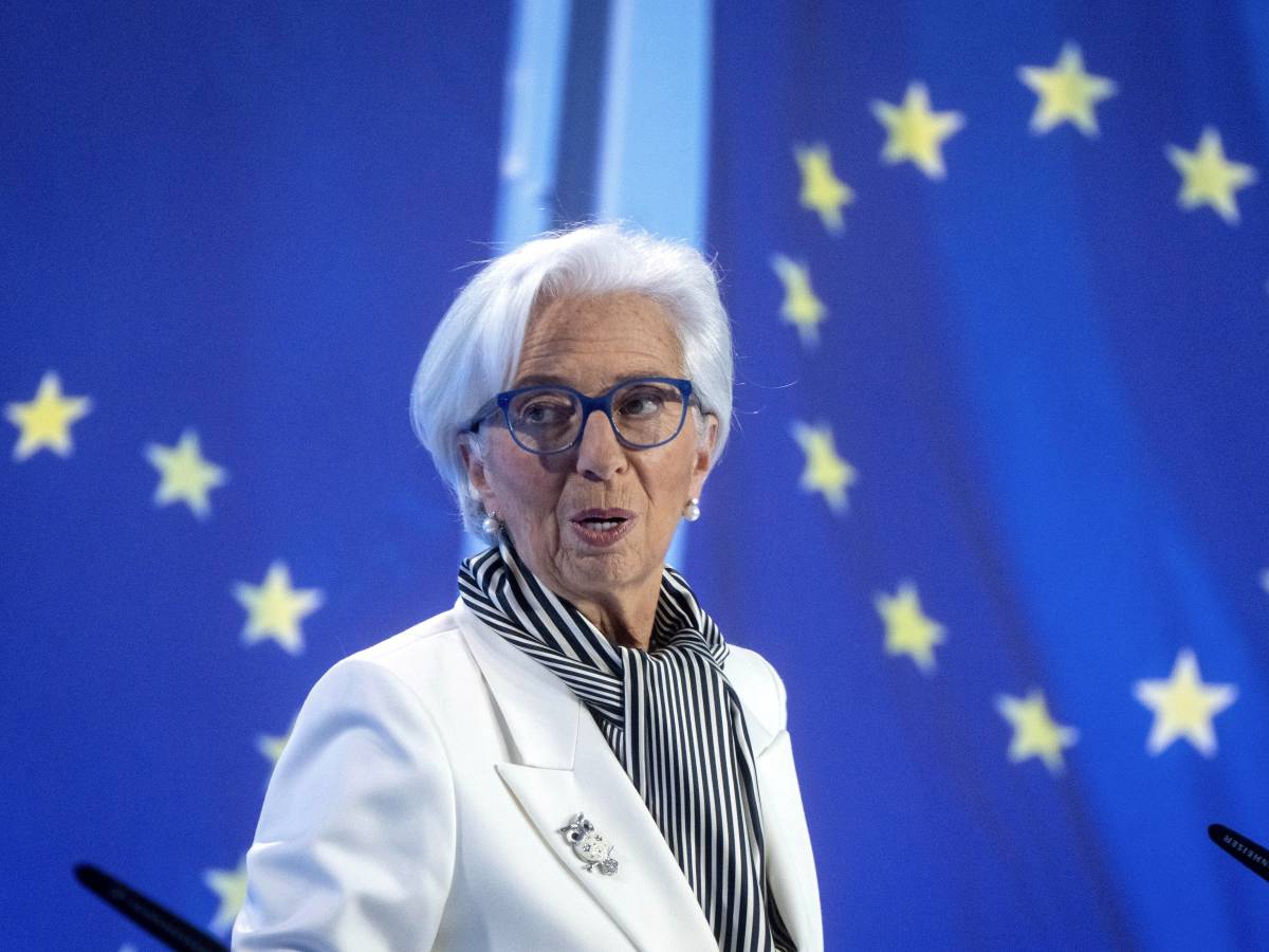 Lagarde in allarme: "Pericolo mondiale se Trump espugna la Federal Reserve"