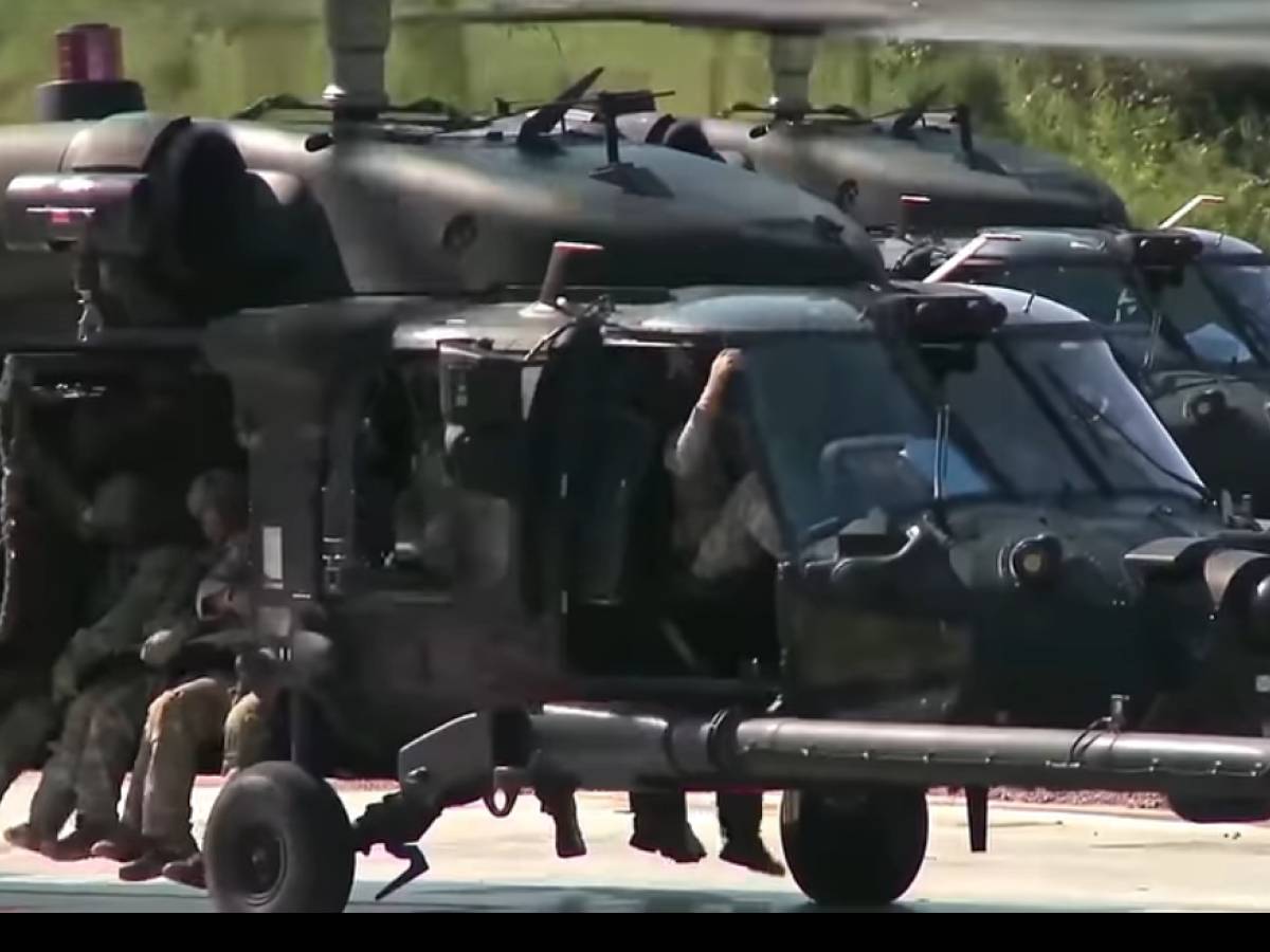 L'operazione fantasma e il mistero dell’elicottero stealth MH-X: il giallo dietro l'operazione dei Navy Seal