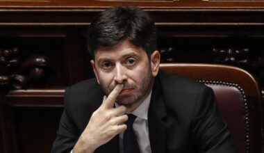 Gli allarmi al Cts sui ragazzi: «Usati come carne da macello» - La Verità