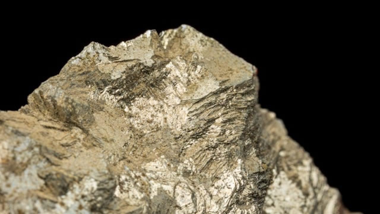 Scoperto enorme giacimento di torio in Cina, il metallo che potrebbe riscrivere la storia dell'energia « 3B Meteo