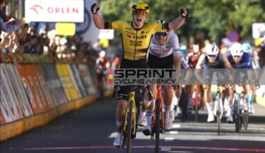 TOUR OF BRITAIN. BRENNAN BRUCIA DAINESE, TERZO SUCCESSO DI FILA PER LA VISMA LEASE A BIKE