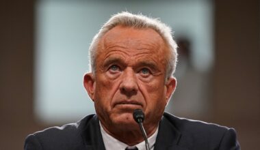Robert F. Kennedy Jr. in Senato a gennaio del 2025 (REUTERS/Nathan Howard)