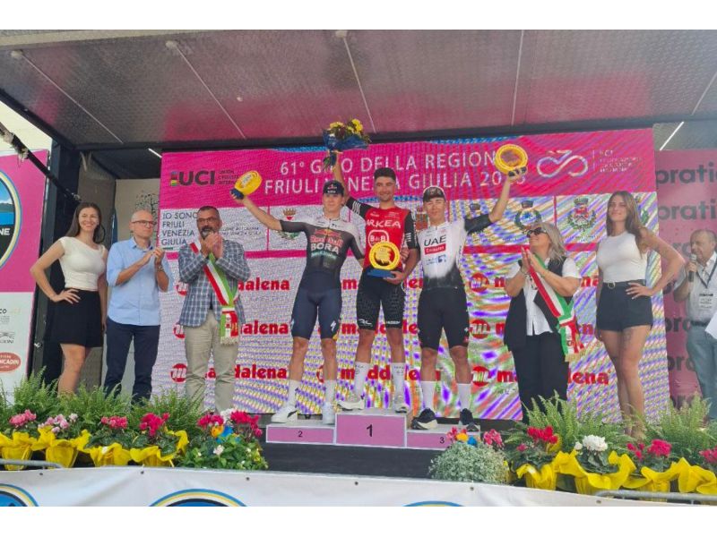 GIRO DEL FRIULI. COLPACCIO SOLITARIO DI MILESI NELLA TAPPA DA VELOCISTI! 3° STELLA, 5° FABBRO, 10° CAROLLO