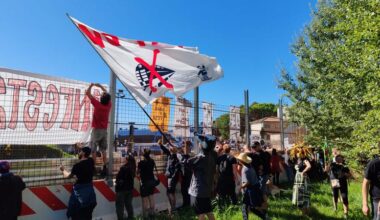 No Tav, i manifestanti attaccano i cantieri. Respinti con gli idranti - VIDEO e FOTOGALLERY