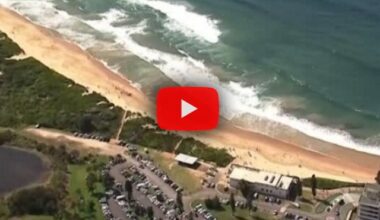 uomo ucciso in mare davanti alla spiaggia; il video