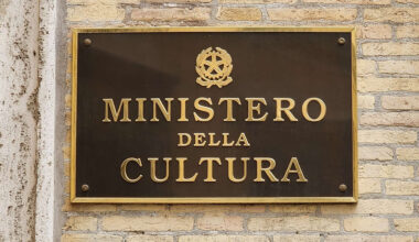 incertezza per 251 storici dell’arte