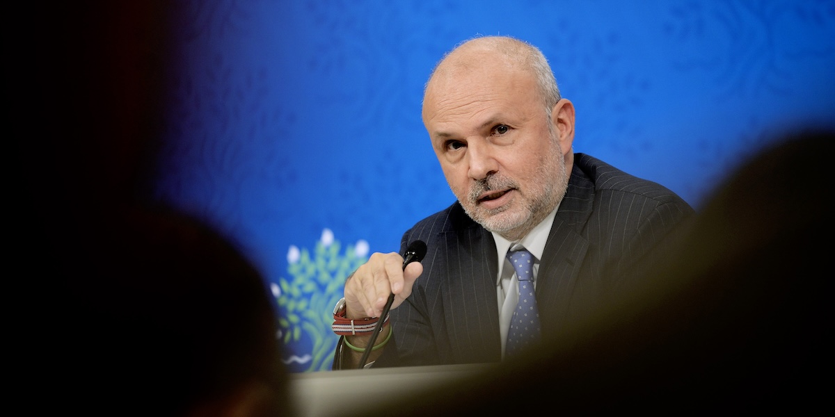 Il ministro Schillaci assicura che l'obbligo vaccinale non sarà rivisto