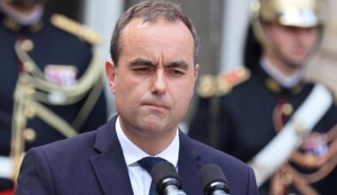 Pure tra i macronisti cresce il dubbio se sostenere il neo premier Lecornu