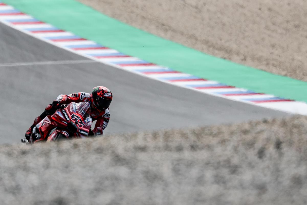 MotoGp, crisi senza fine di Bagnaia: “Non so cosa succede”