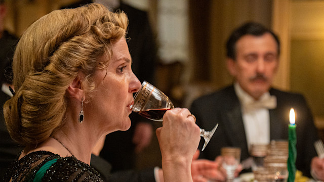 Eva Martín in una scena de La promessa