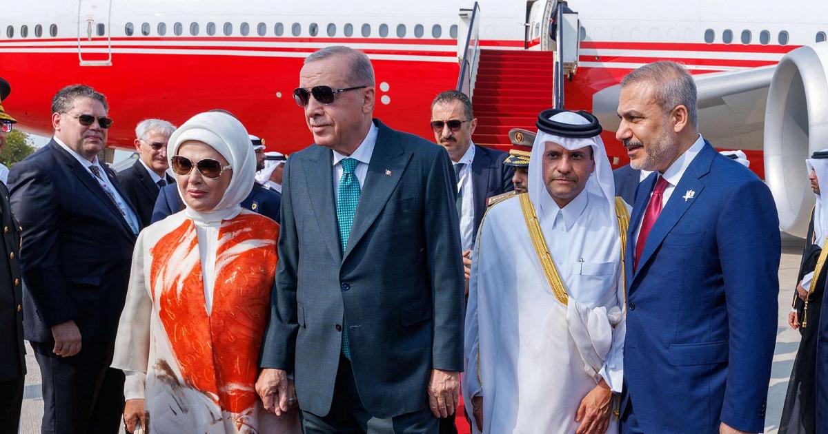 A Doha il vertice arabo d'emergenza. "Accordi di Abramo a rischio". Al Thani: "Israele sia punito"