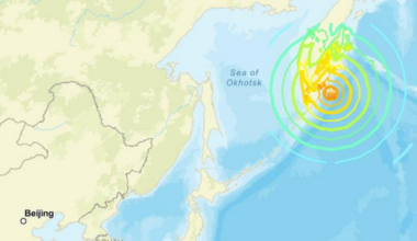Terremoto magnitudo 7.8 a largo Kamchatka, allerta tsunami