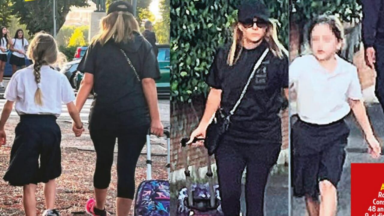 il look per passare inosservata e quella scelta (inaspettata) per il bene della figlia