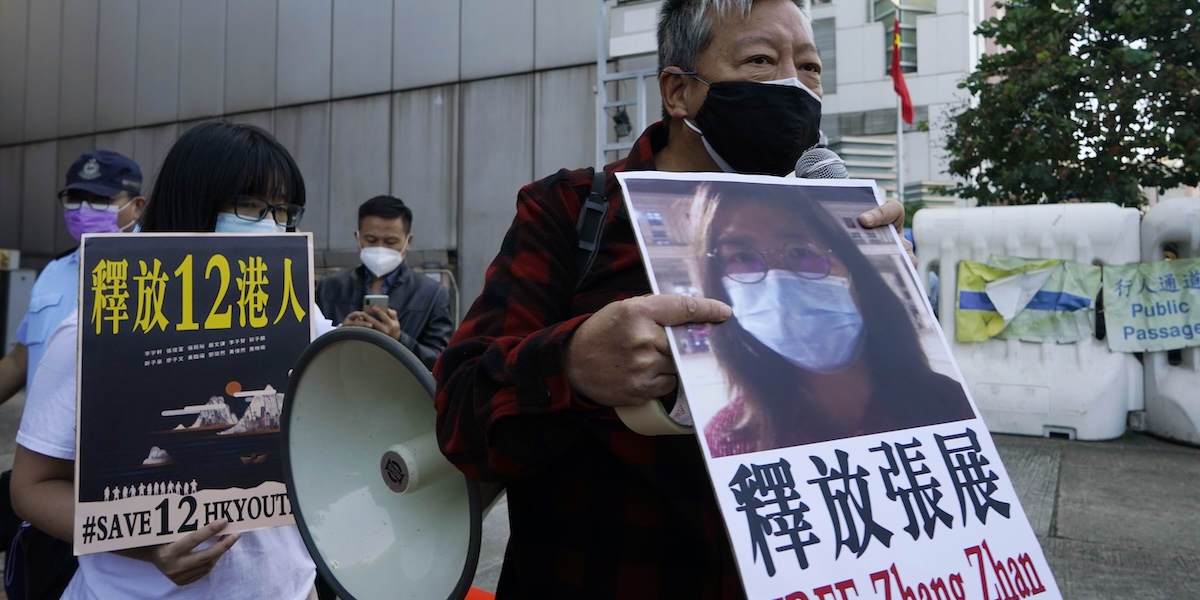 La giornalista cinese che aveva documentato l'inizio della pandemia a Wuhan è stata condannata ad altri quattro anni di carcere