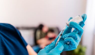 Basta vaccini Covid «raccomandati». Negli Usa si faranno solo se serve