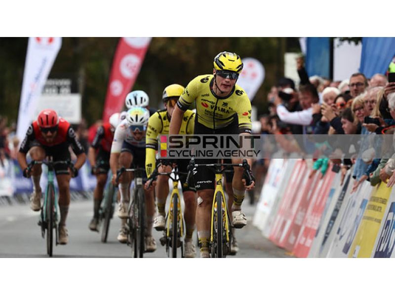 KOOIJ E BRENNAN, DOPPIETTA VISMA AL GP ISEBERGUES. MOSCHETTI E MOZZATO NELLA TOP TEN