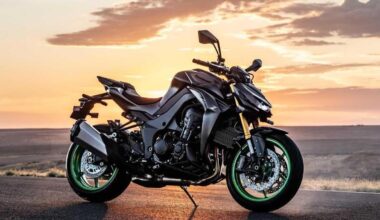 Arriva la Z1100: Kawasaki cala l'asso nella guerra delle hypernaked - News