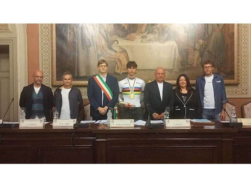 CASALMAGGIORE HA PREMIATO IL SUO CAMPIONE MONDIALE FEDERICO SACCANI