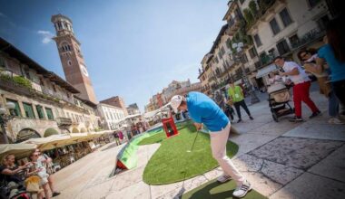 Un torneo a 18 buche. Il golf conquista il centro