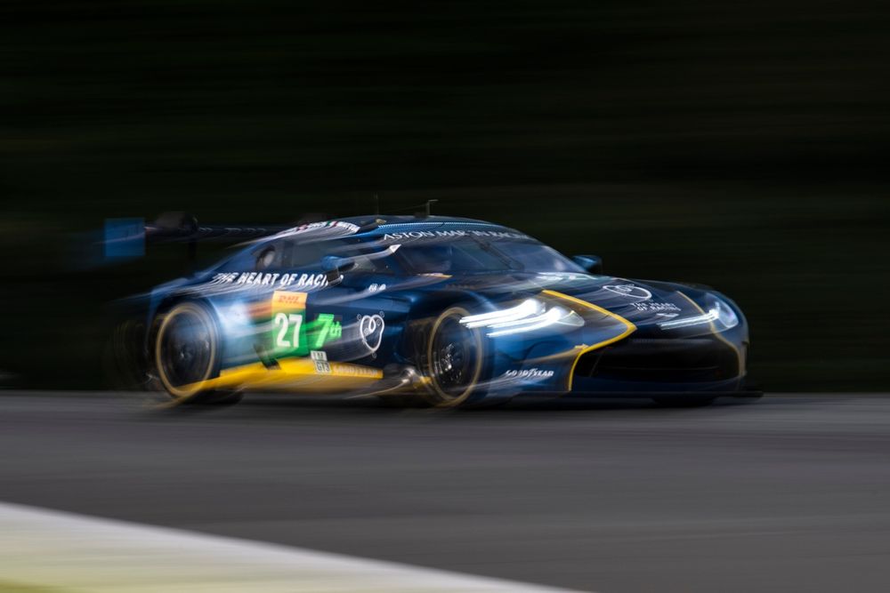 #27 Heart Of Racing Team Aston Martin Vantage AMR LMGT3: Ian James, Zacharie Robichon, Mattia Drudi