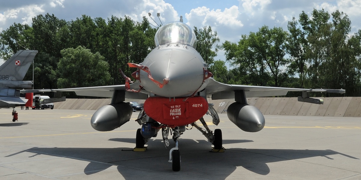 La Polonia ha detto che i suoi jet e quelli della NATO hanno pattugliato lo spazio aereo polacco durante l'attacco russo in Ucraina