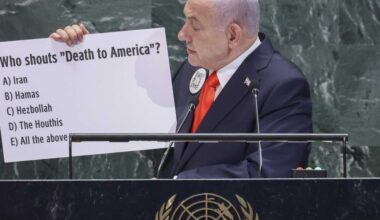 Netanyahu: «Né genocidio né fame». Plausi e fischi