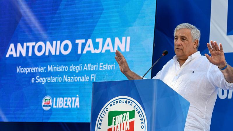 Tajani: «A Verona chiederemo il candidato sindaco. Per le Regionali l'unico "no" è alla lista Zaia»