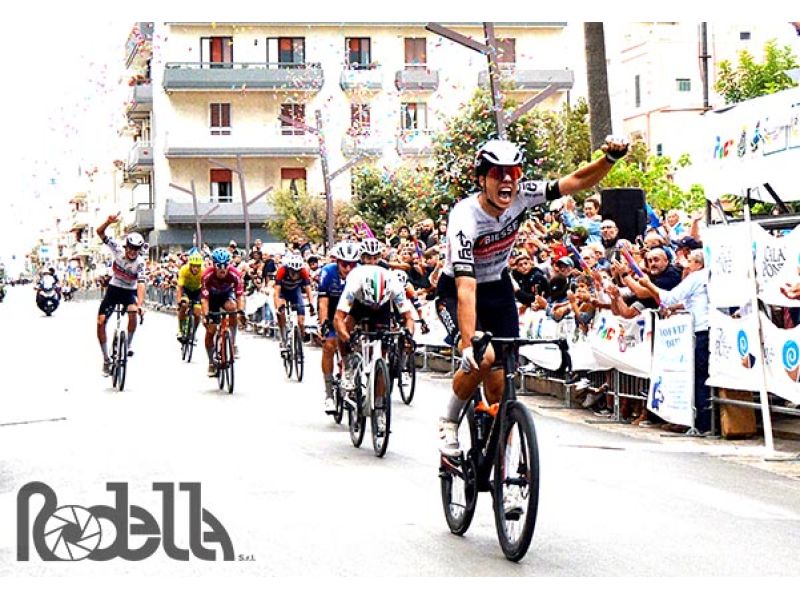 TARGA CROCIFISSO. GRIMOD ESALTA LA BIESSE CARRERA PREMAC GALLERY