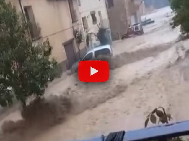 Nubifragio devastante in Spagna, strade inghiottite dall'acqua a Castellote; il Video