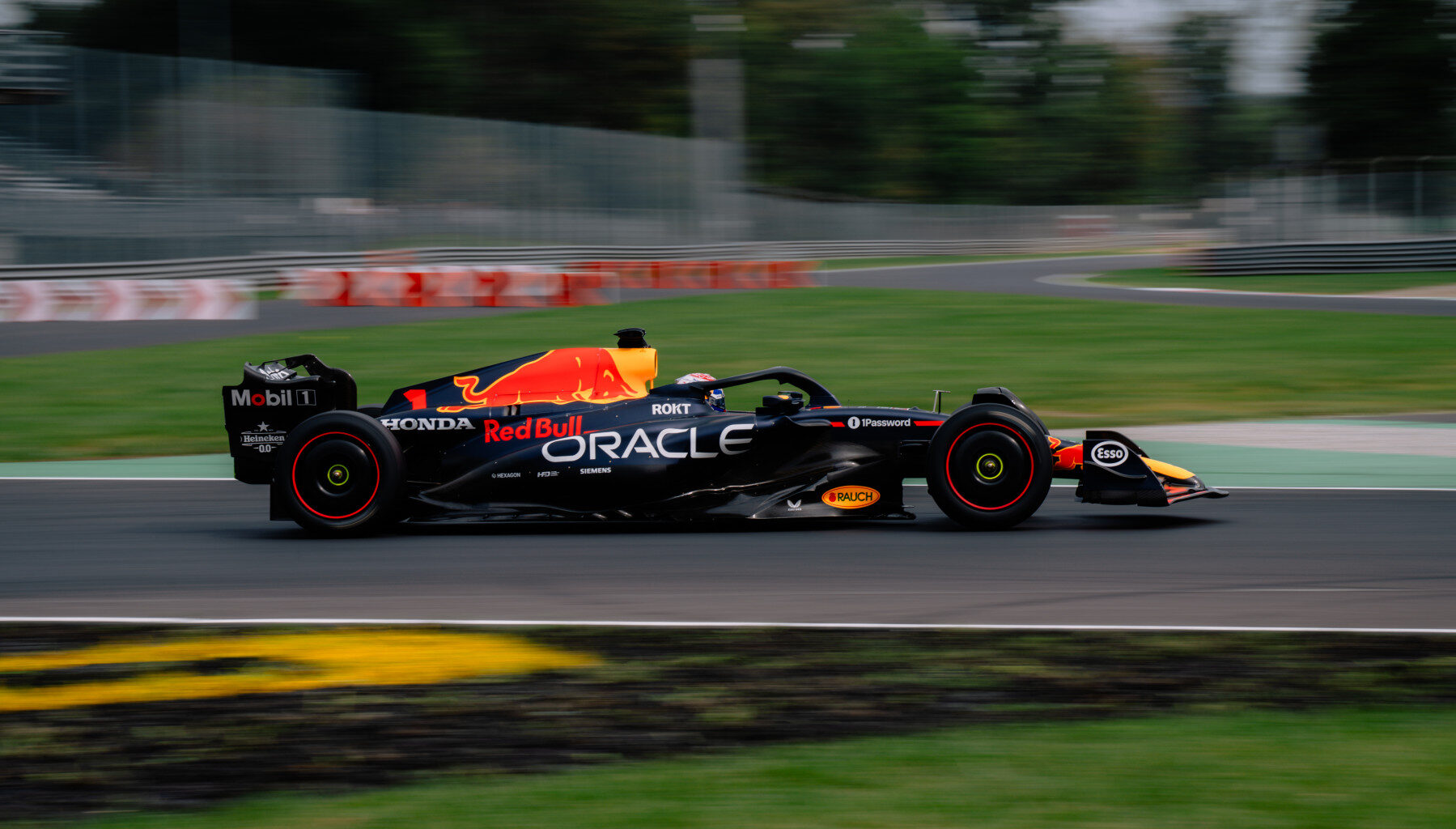 03 - Pirelli Private Testing Monza - Day 1 - Max Verstappen