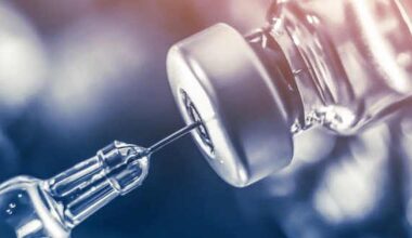 Vaccini Covid, immunizzazione per tutti gli adulti. Le raccomandazioni dei medici di famiglia Usa