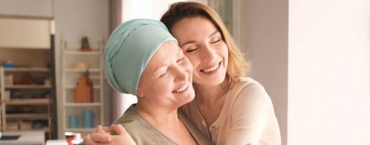 Caregiver, il 41% sviluppa nuove malattie croniche: più colpite le donne