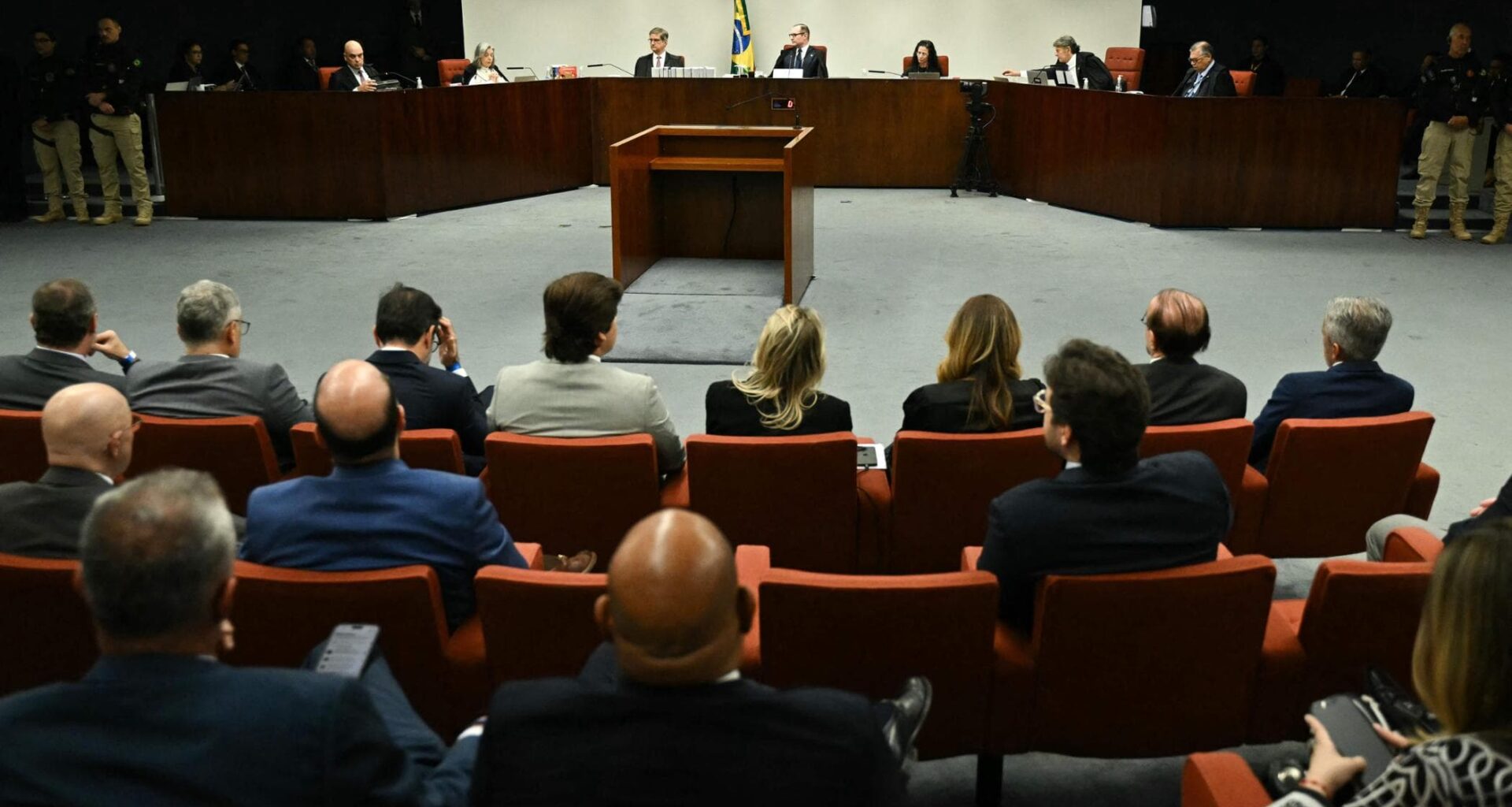 Brasile, Bolsonaro condannato per il tentato golpe: c’è la maggioranza della Corte Suprema - la Repubblica